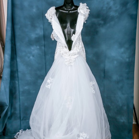 Vintage Wedding Dress + Vail  Mermaid White 4 - Picture 13 of 16